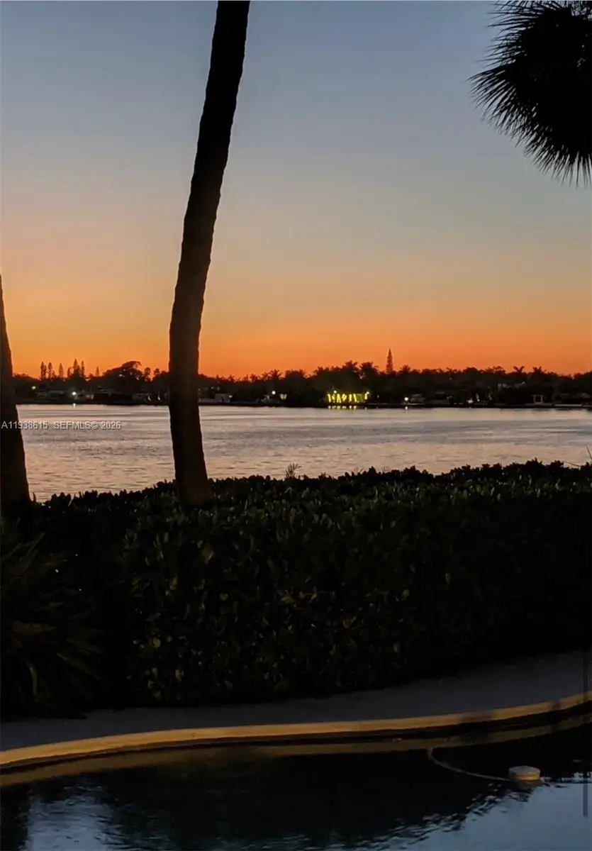 6620 Allison Rd, Miami Beach, FL 33141 - Image #3