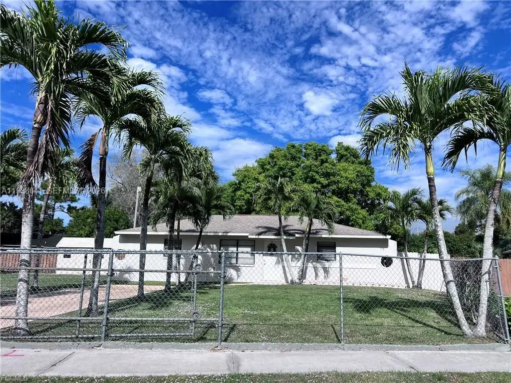 614 6th Avenue Cir, Immokalee, FL 34142 - #1