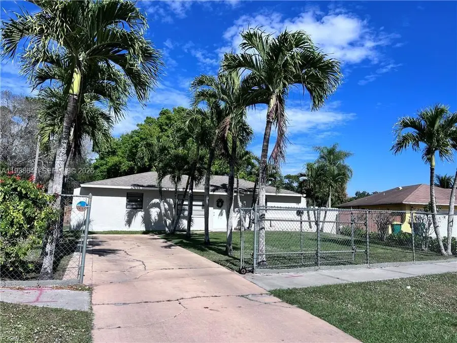 614 6th Avenue Cir, Immokalee, FL 34142 - #2