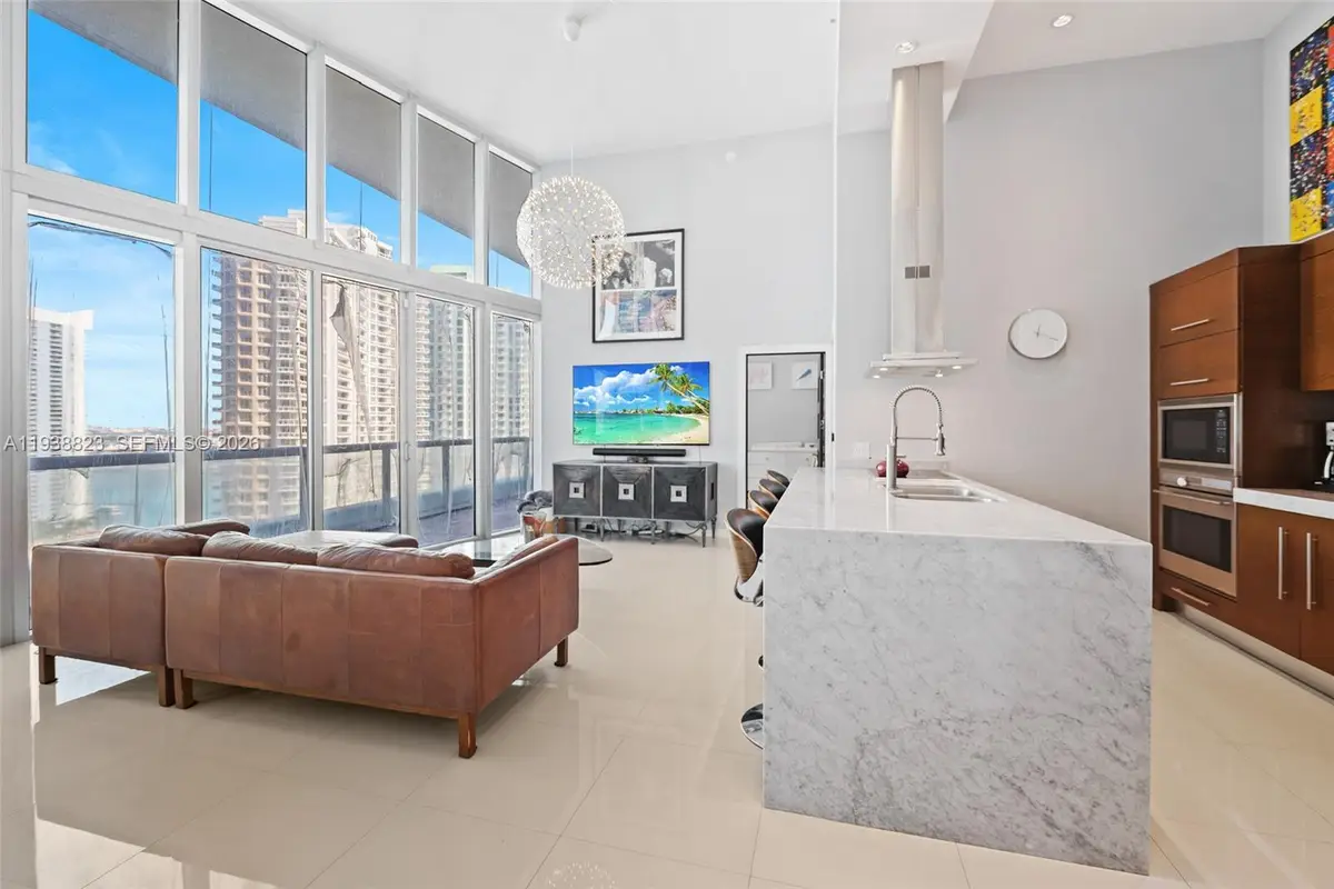 495 NE Brickell Ave #2204, Miami, FL 33131 - Image #1