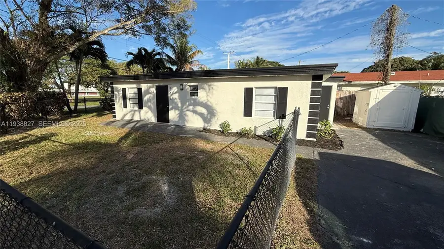234 NE 14th Ave, Pompano Beach, FL 33060 - Image #3