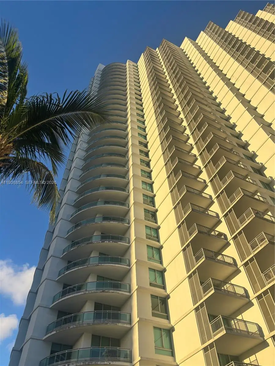 350 S Miami Ave #1208, Miami, FL 33130 - Image #2