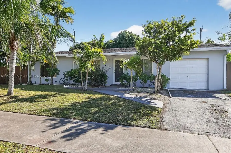 9900 SW 164th Ter, Miami, FL 33157 - Image #3