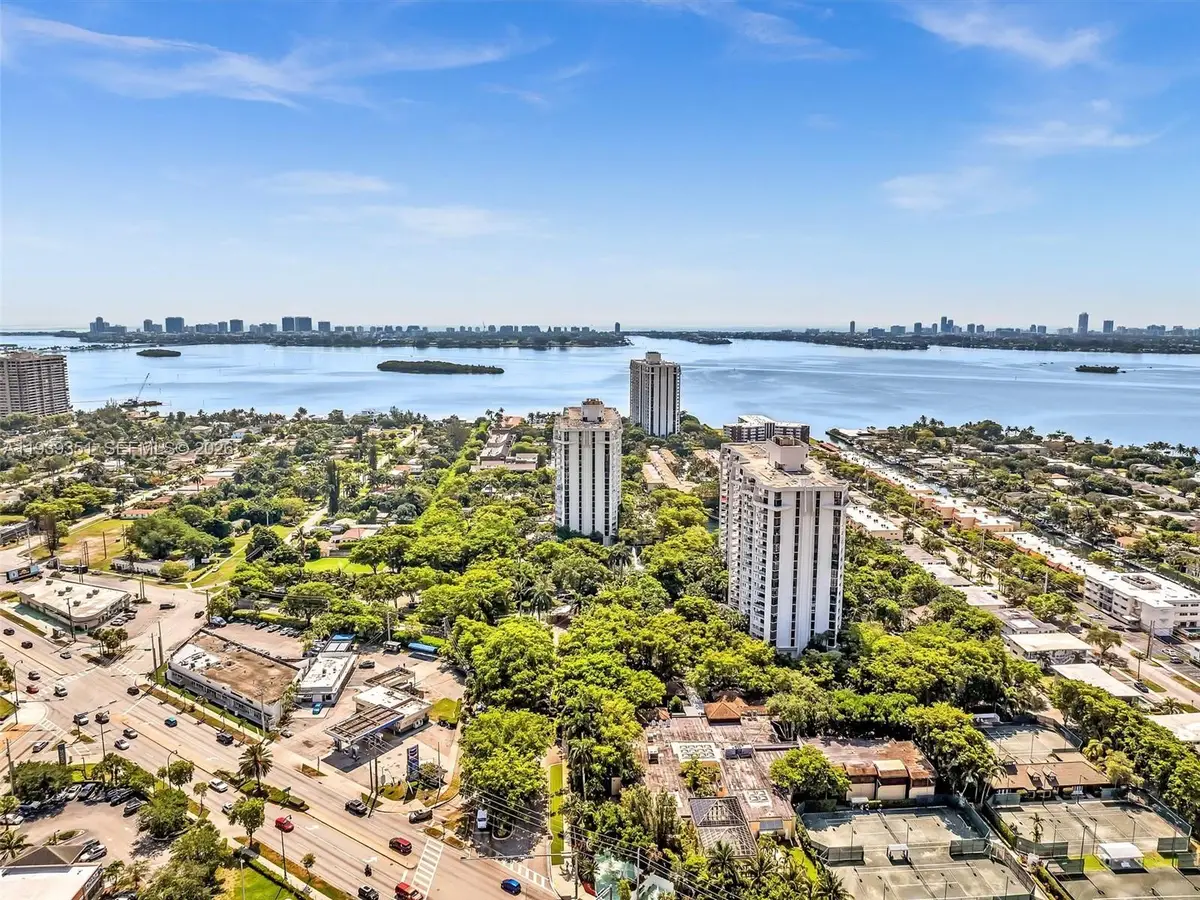 2000 Towerside Ter #1806, Miami, FL 33138 - #1