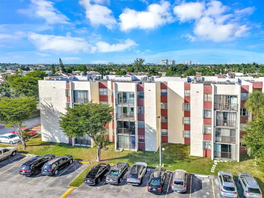 9441 SW 4th St #309, Miami, FL 33174 - Image #3