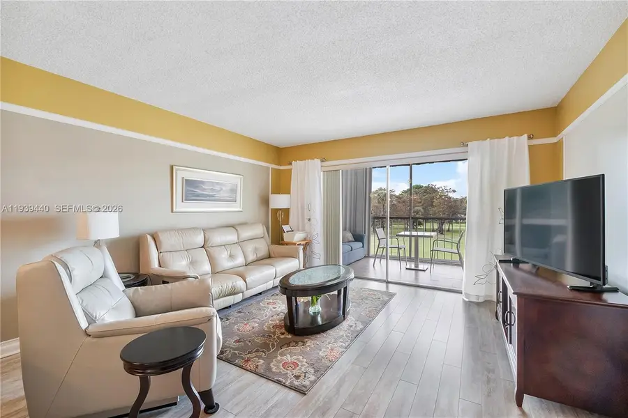7847 Golf Circle Dr #309, Margate, FL 33063 - Image #3