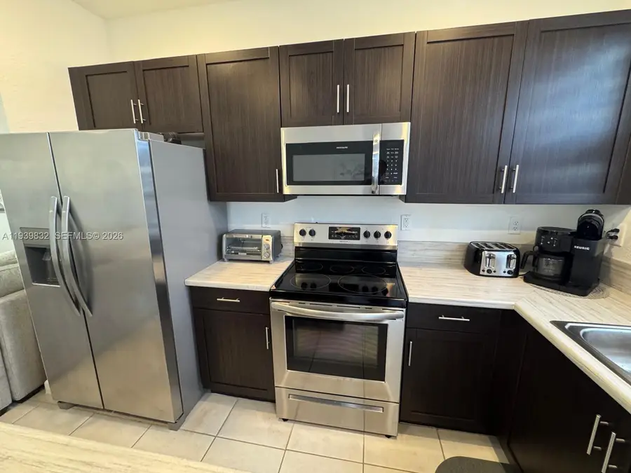 18236 SW 148th Rd, Miami, FL 33187 - Image #2