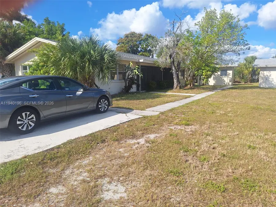 245 E Parkway, Cape Coral, FL 33904 - #2