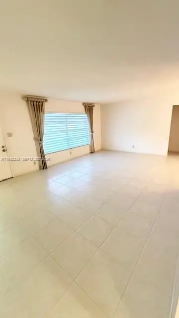 6015 NW 67th Ter, Tamarac, FL 33321 - #3