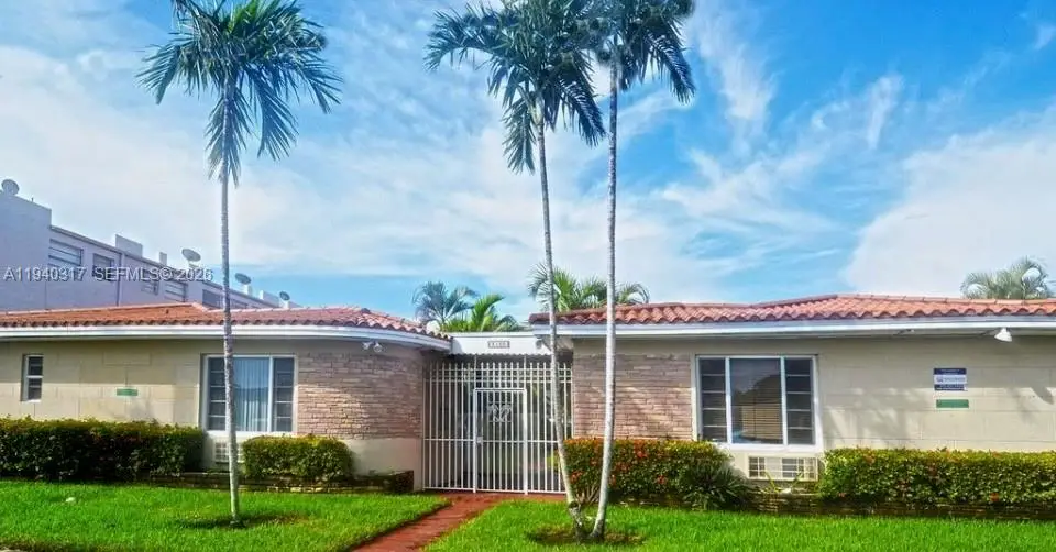 2160 Baydr #2-11, Miami Beach, FL 33141 - Image #1