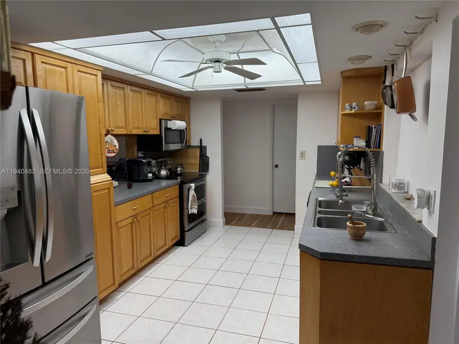 11611 SW 83rd Ter, Miami, FL 33173 - Image #3