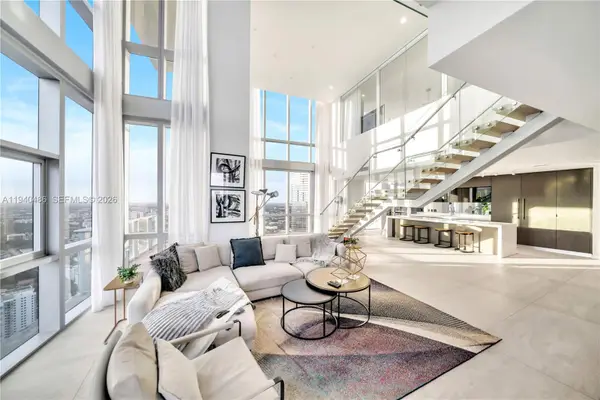 851 NE 1st Avenue #Penthouse 4612, Miami, FL 33132