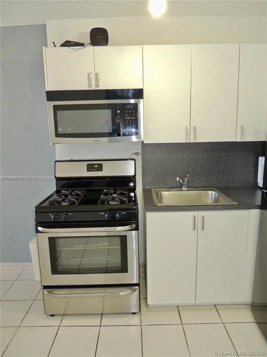 710 Washington Ave #522, Miami Beach, FL 33139 - Image #3