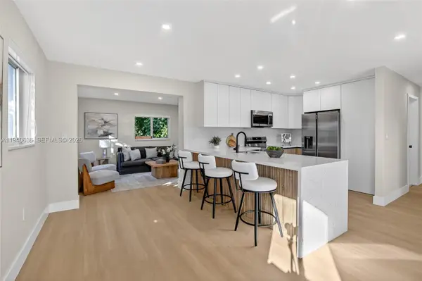 2805 NW 210th Ter, Miami Gardens, FL 33056