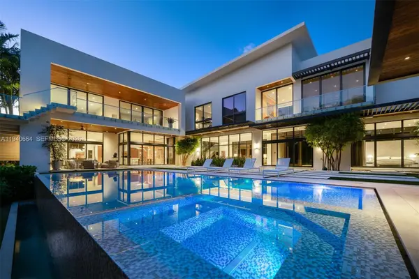 4780 SW 86th Ter, Miami, FL 33143