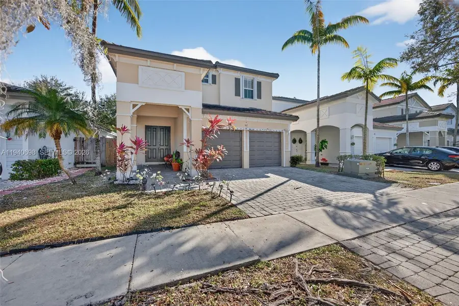 367 NE 36th Ave Rd, Homestead, FL 33033 - Image #2