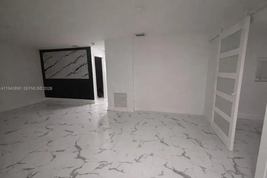 933 NW 3rd Ter, Florida City, FL 33034 - Image #3