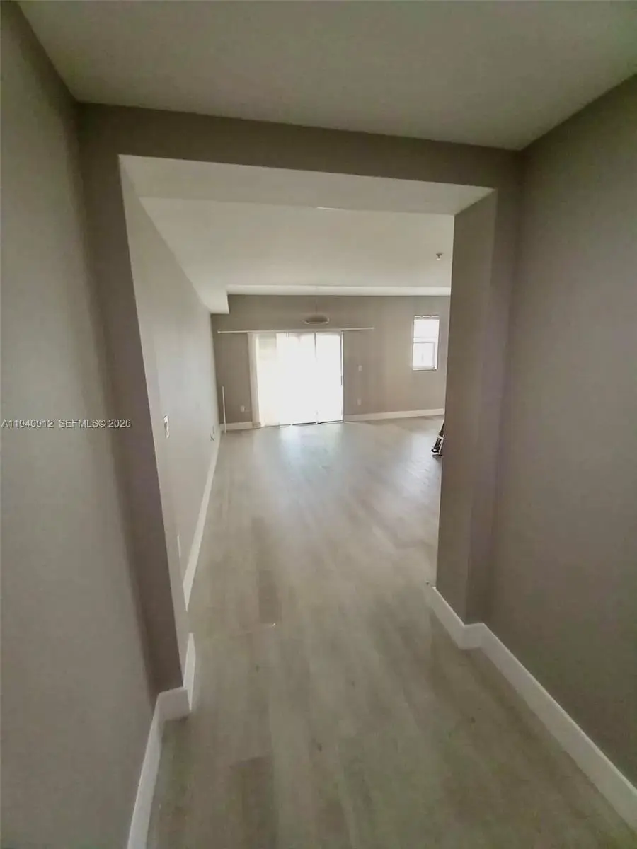 11403 NW 89th St #209, Doral, FL 33178 - Image #2