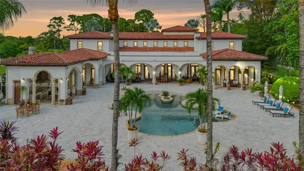 7538 SW 64th St, Miami, FL 33143