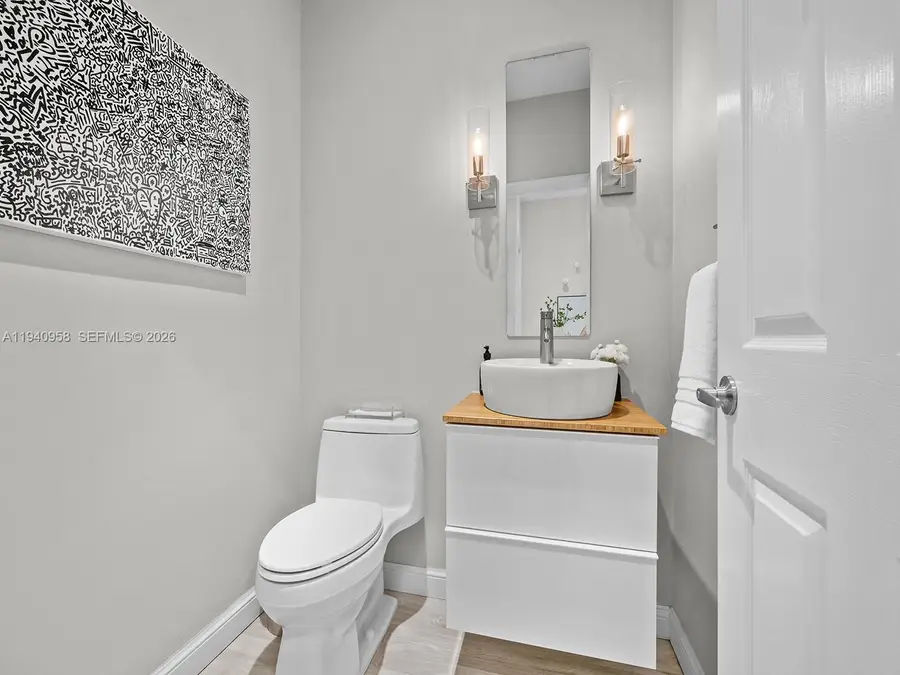 5864 SW 74th Ter #G, South Miami, FL 33143 - Image #3