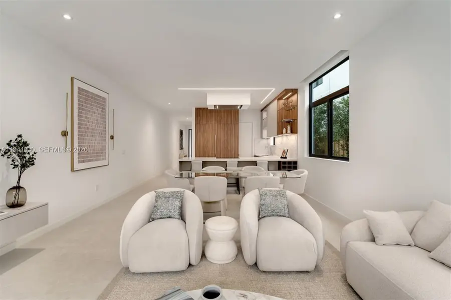 3067 Hibiscus St, Miami, FL 33133 - Image #3