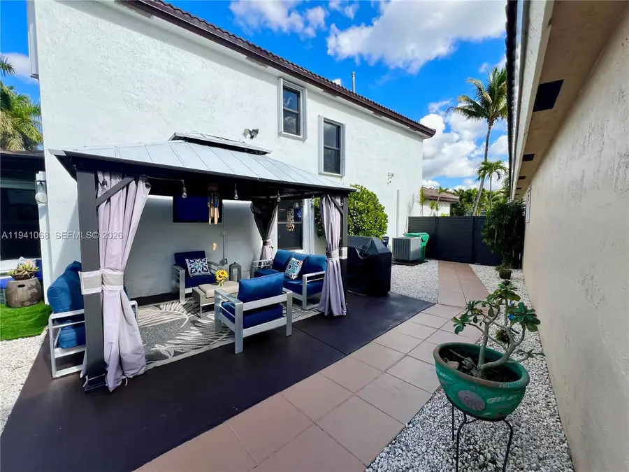 8618 SW 161st Pl, Miami, FL 33193 - Image #3