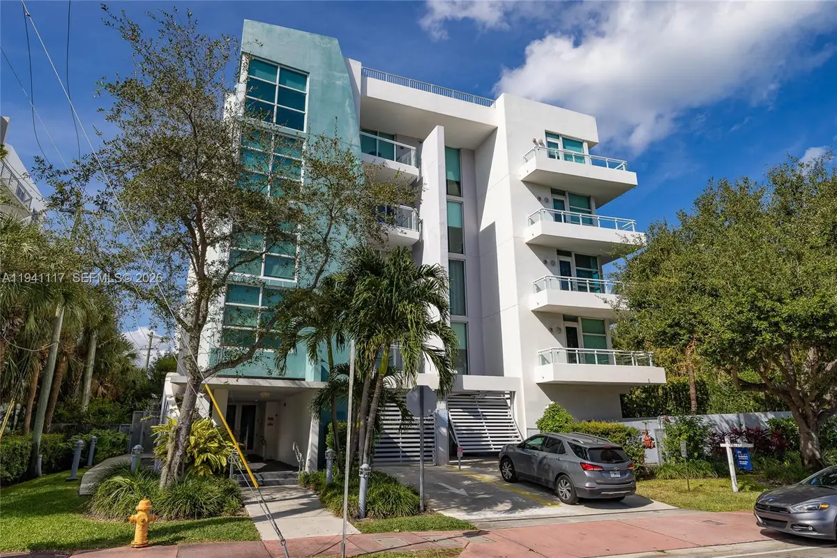 2020 Prairie Ave #202, Miami Beach, FL 33139 - Image #1