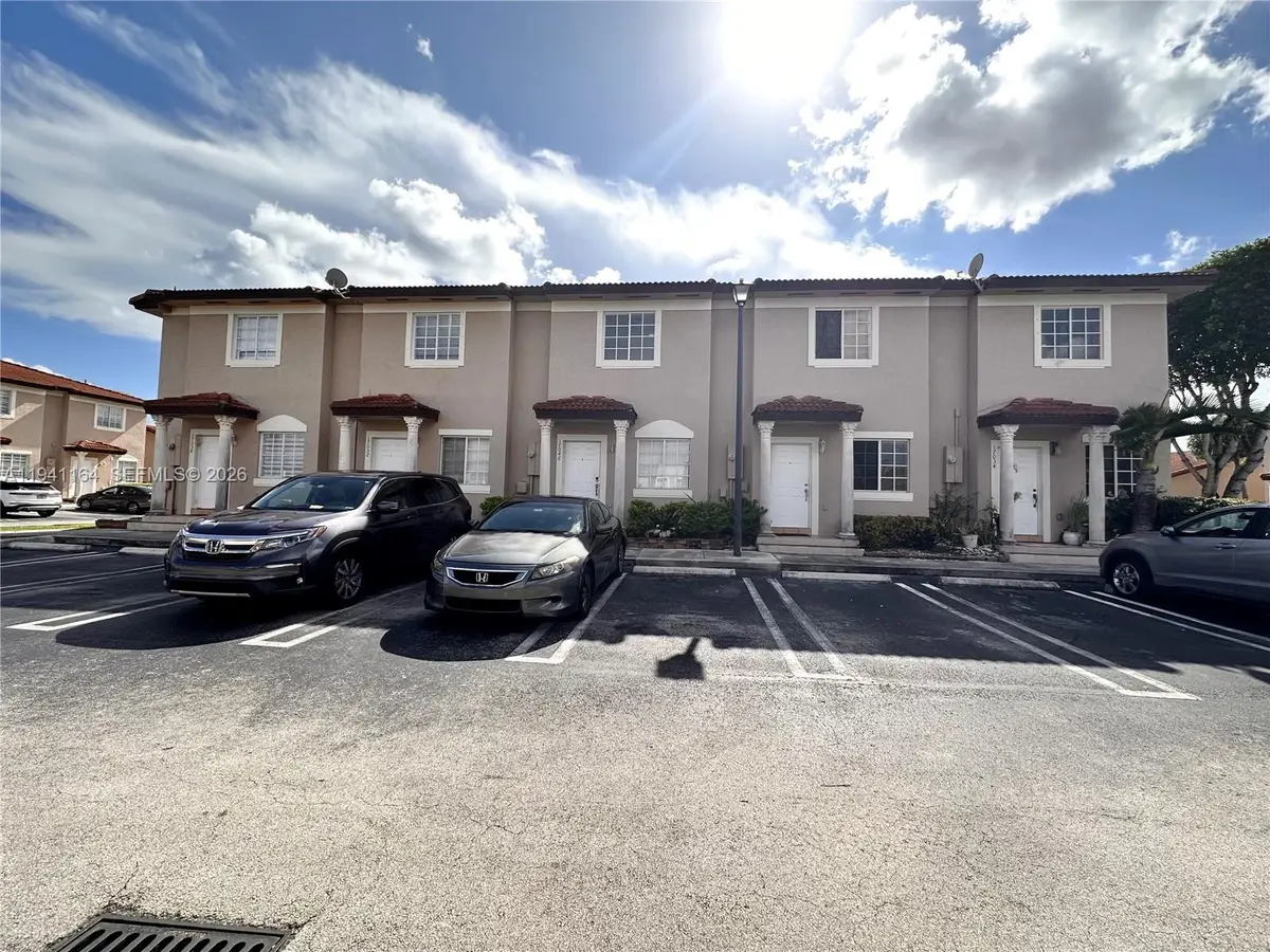 17046 SW 137th Pl, Miami, FL 33177 - Image #1