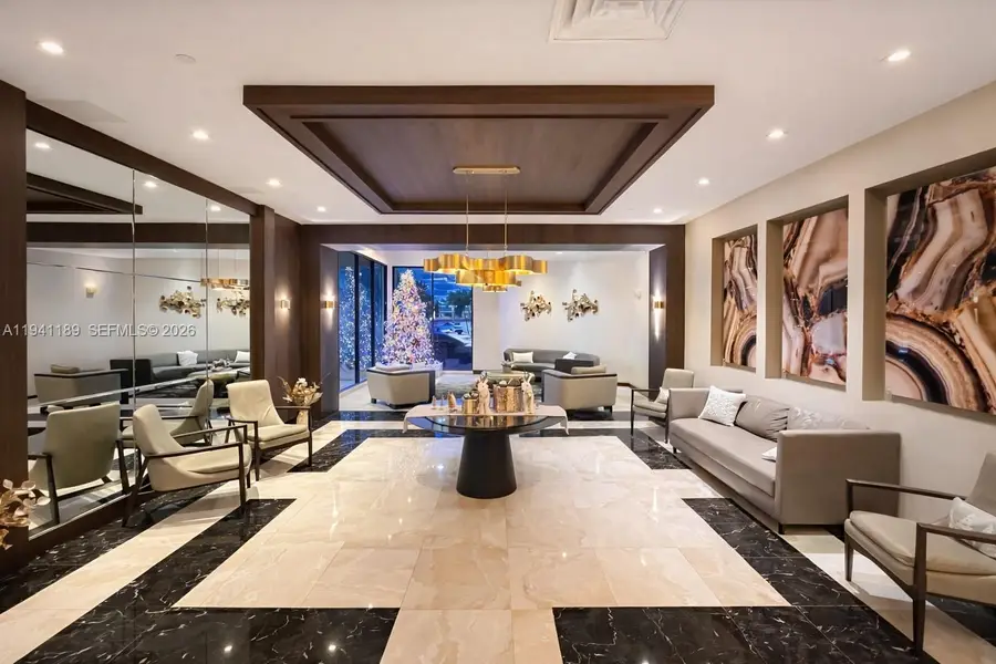 20505 E Country Club Dr #1033, Aventura, FL 33180 - Image #3