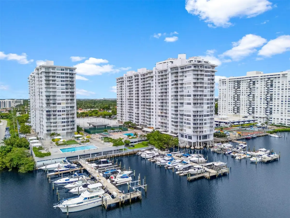 18041 Biscayne Blvd *boat Slip & Unit* #1605, Aventura, FL 33160 - Image #1