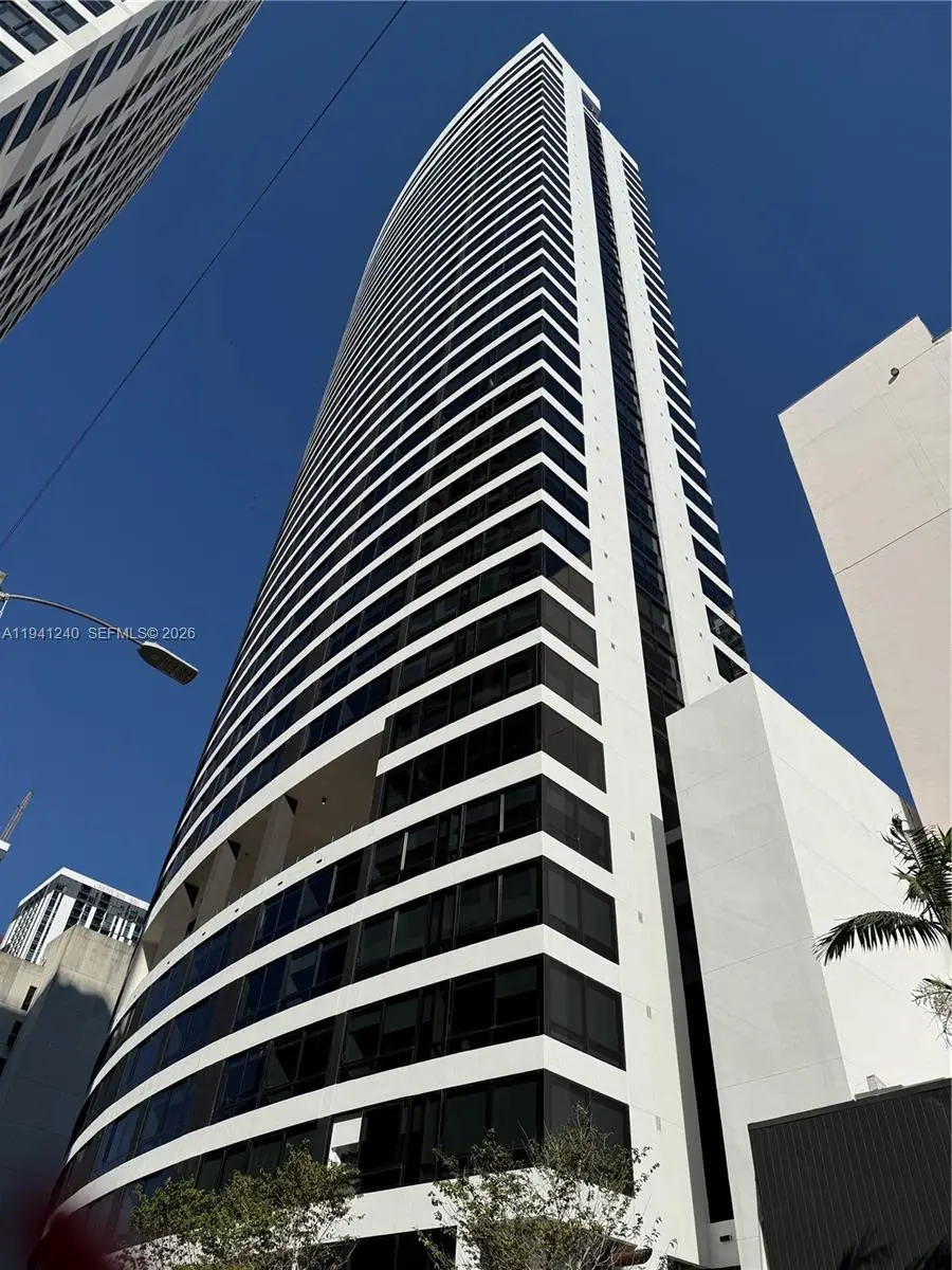 225 N Miami Ave #3505, Miami, FL 33132 - Image #2
