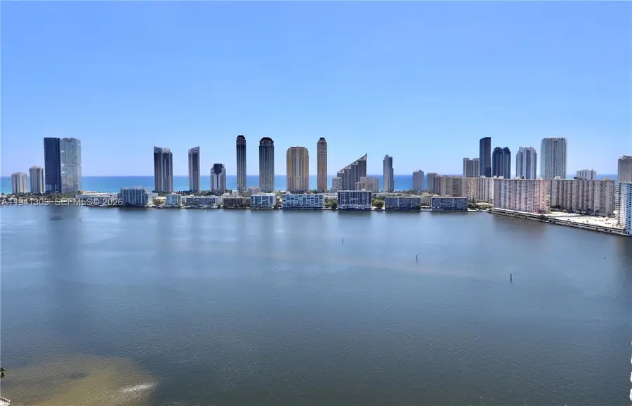 4000 Island Bl #2701, Aventura, FL 33160 - Image #2