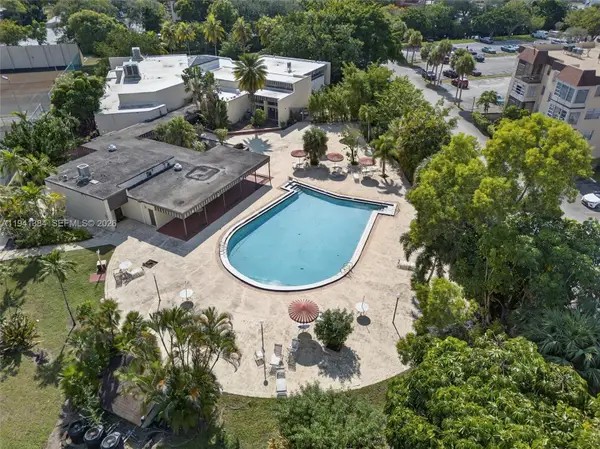 Address Withheld By Seller, Plantation, FL 33313