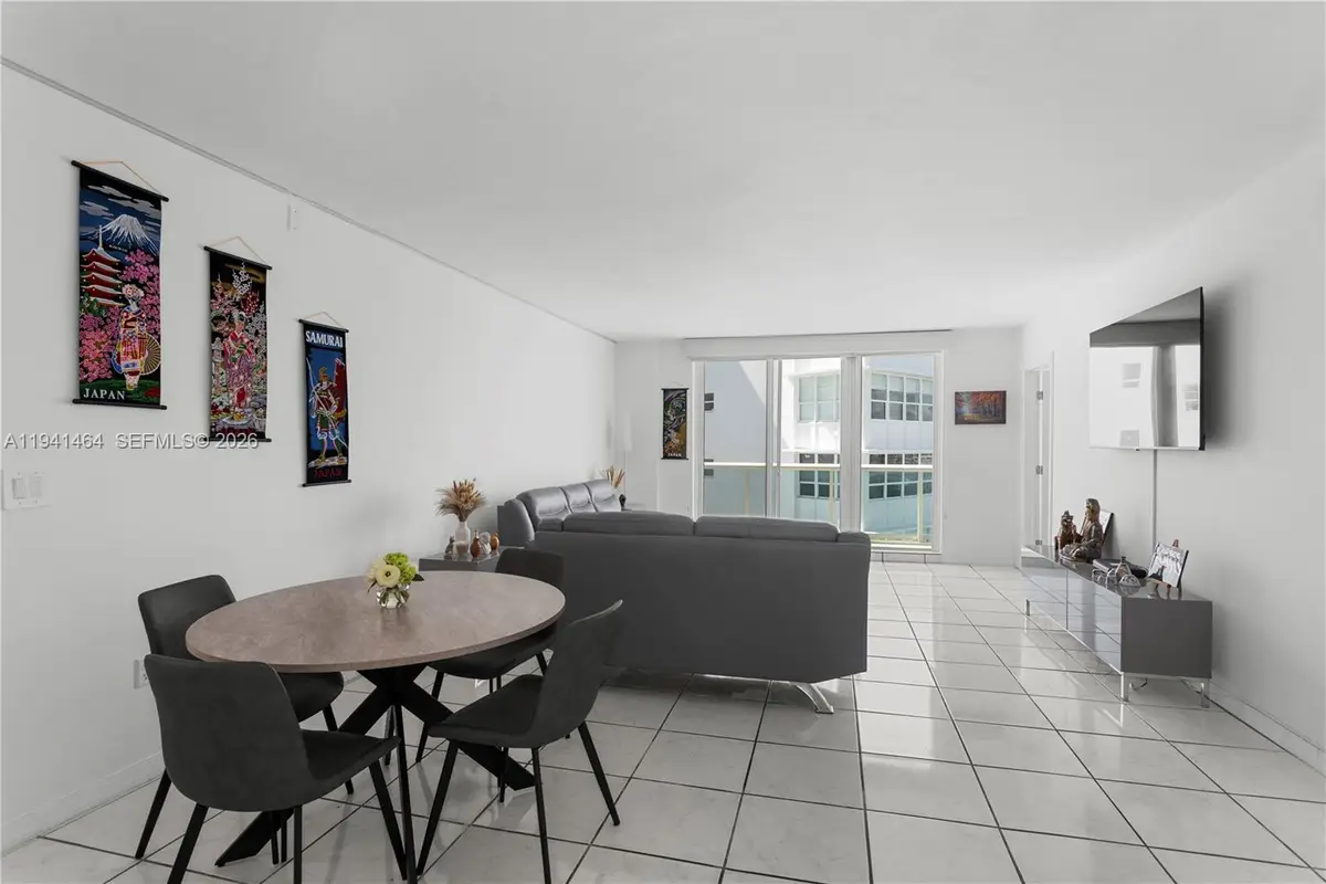 5001 Collins Ave #14C, Miami Beach, FL 33140 - Image #1