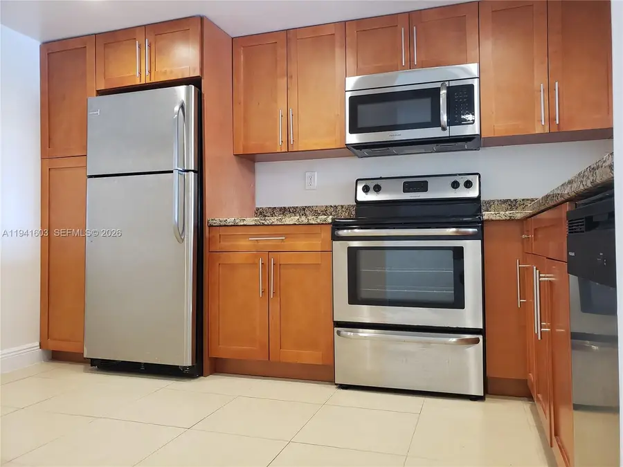 461 SW 113th Way #461, Pembroke Pines, FL 33025 - Image #2