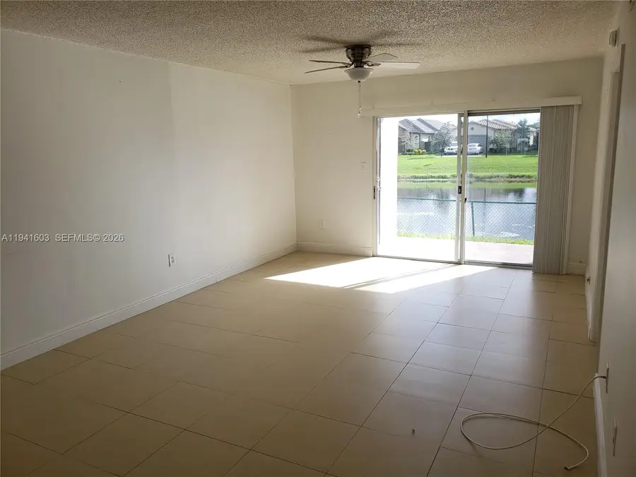 461 SW 113th Way #461, Pembroke Pines, FL 33025 - Image #3