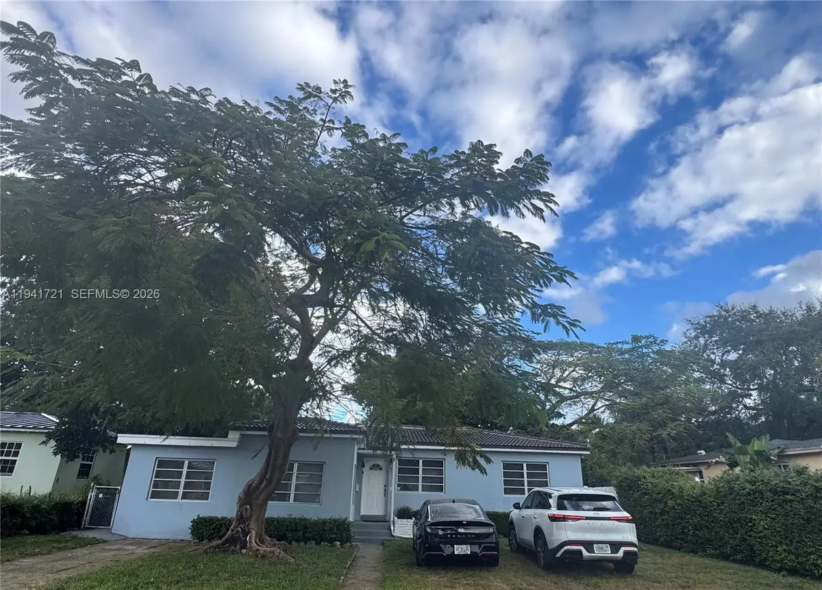 545 NE 111th St, Miami, FL 33161 - #1