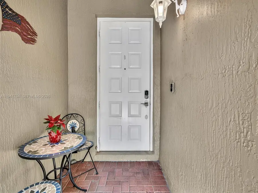 12573 NW 56th Dr, Coral Springs, FL 33076 - Image #3