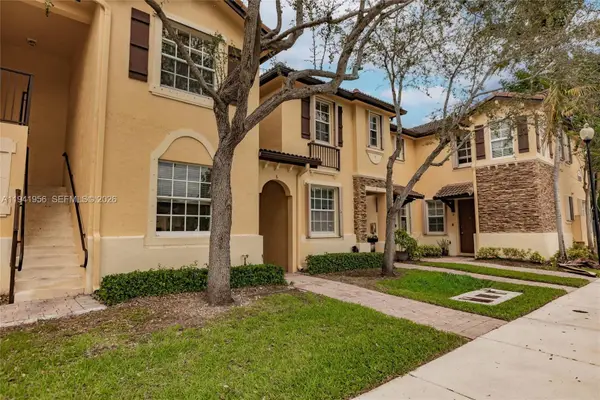 9333 SW 227th St #6-6, Cutler Bay, FL 33190