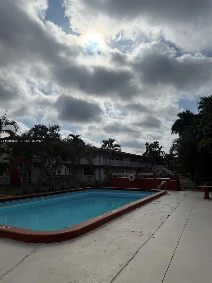 2915 Plunkett St #12A, Hollywood, FL 33020 - Image #3