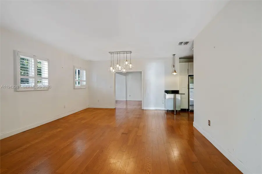 500 Aragon Ave, Coral Gables, FL 33134 - Image #2