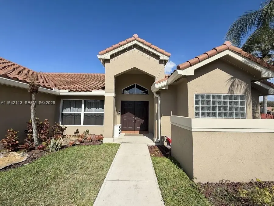12585 SW 9th Pl, Davie, FL 33325 - Image #3