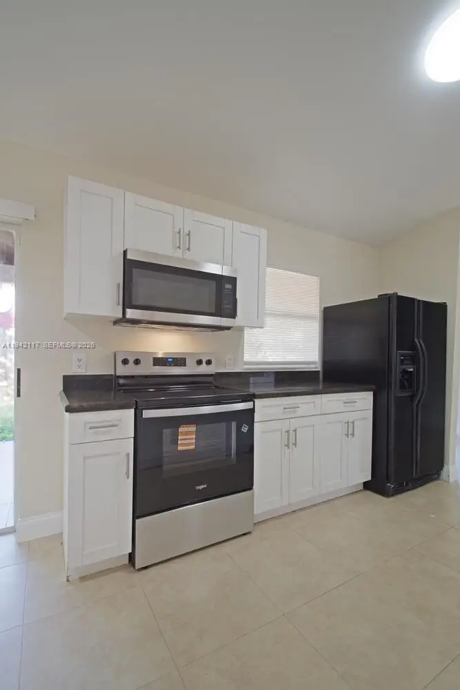 7525 SW 7th Pl, North Lauderdale, FL 33068 - Image #3