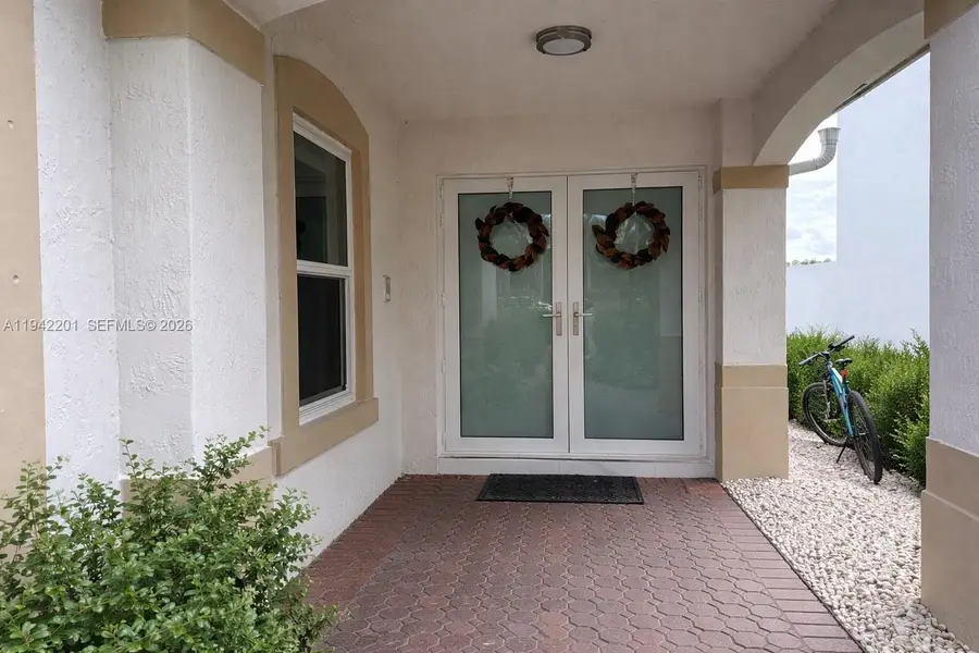 6301 NW 109th Ave, Doral, FL 33178 - Image #3