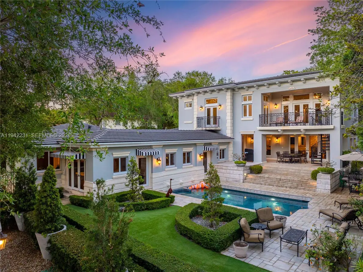 3916 Granada Blvd, Coral Gables, FL 33134 - Image #1