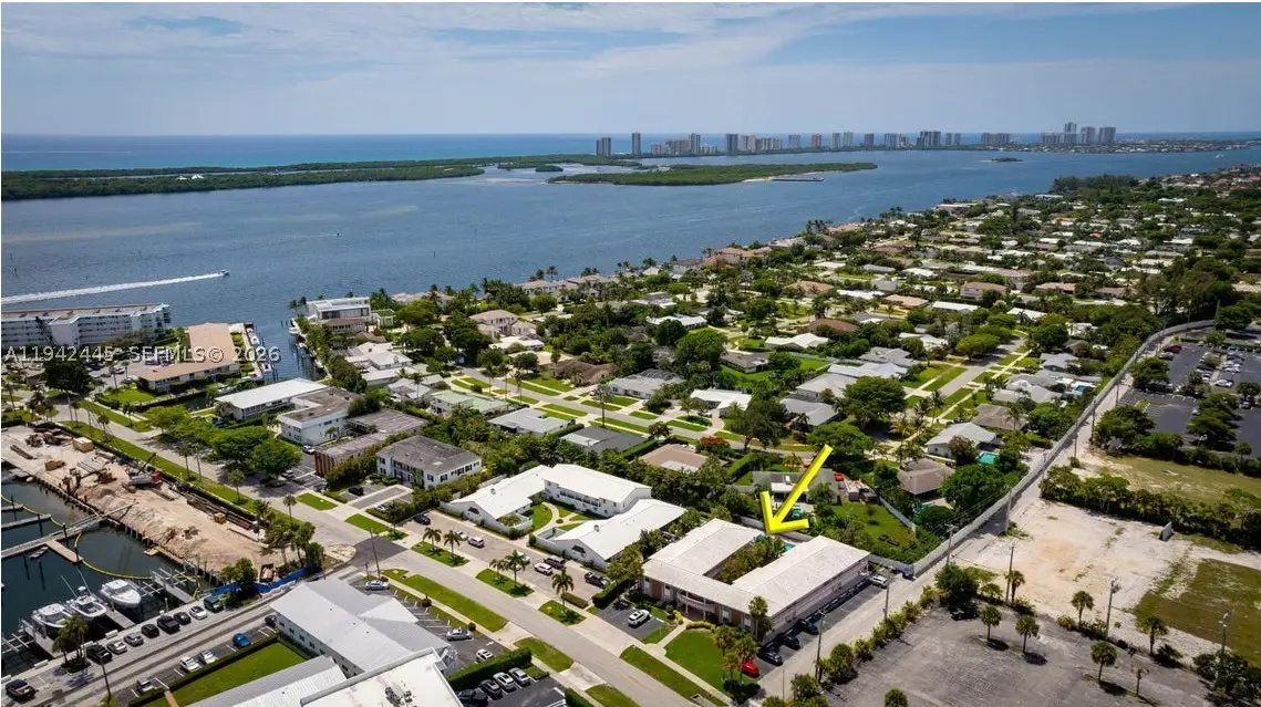 148 Yacht Club Dr #10, North Palm Beach, FL 33408 - #1