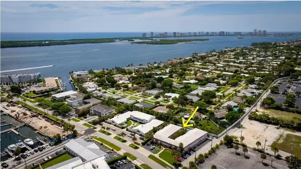 148 Yacht Club Dr #10, North Palm Beach, FL 33408