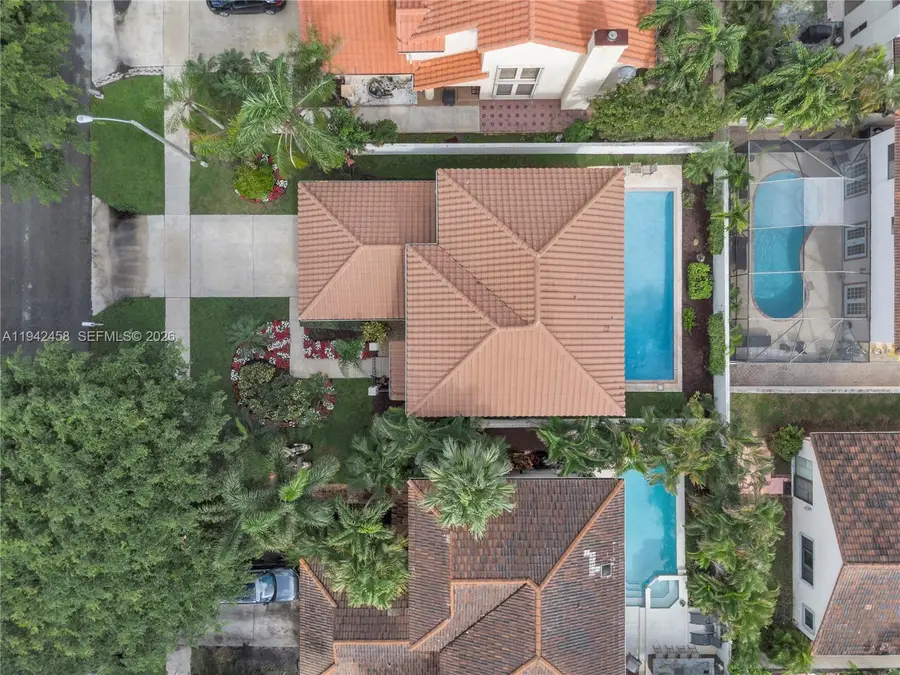 728 NW 38th Ter, Deerfield Beach, FL 33442 - Image #2