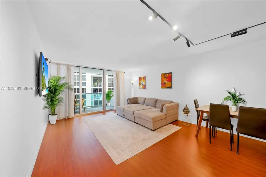 1200 West Ave #422, Miami Beach, FL 33139 - Image #2