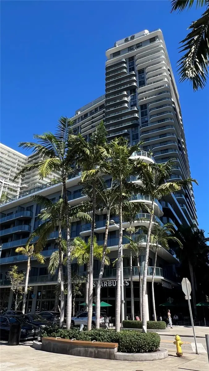 121 NE 34th St #1103, Miami, FL 33137 - Image #2